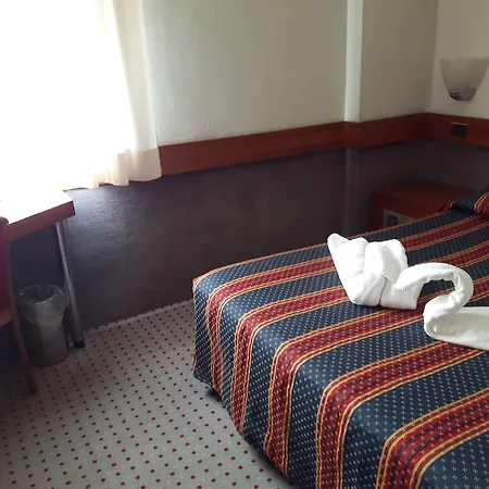 Ognina Hotel 3*