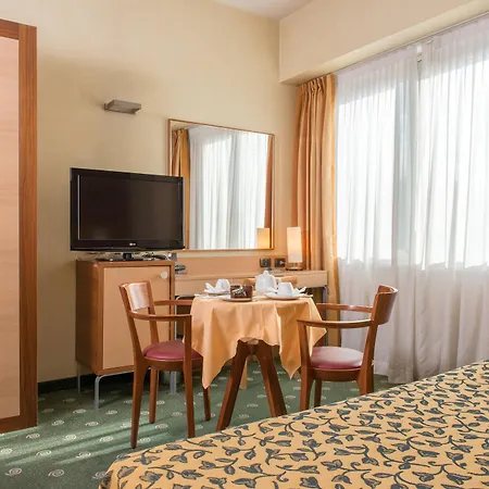 Ognina Ξενοδοχείο 3*