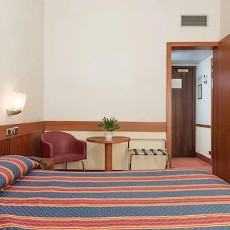 Hotel Ognina Aeroporto di Catania Fontana Rossa