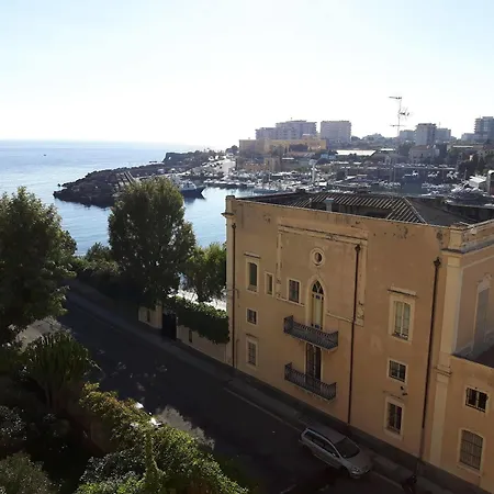 Hotel Ognina 3*